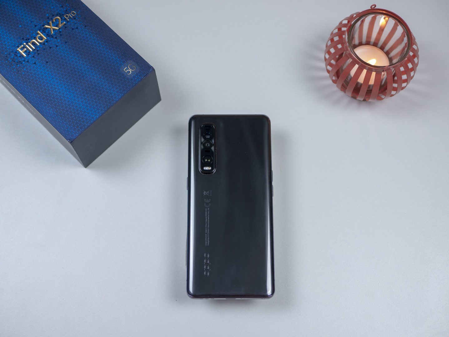 OPPO Find X2 Pro - deco